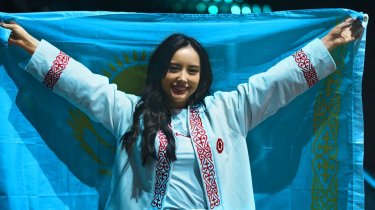 Казахская невеста «Молодого» взорвала PGL