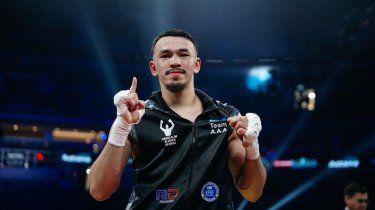 Казахский боксер сразится за титул чемпиона Азии