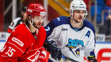 Упущенное преимущество в Москве: «Барыс» проиграл «Спартаку» четвертый матч подряд