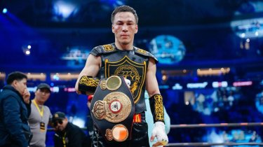 Казахстанского боксера исключили из рейтинга WBA