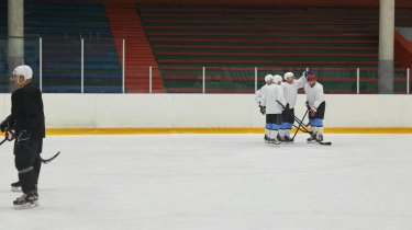 Футбольные матчи в Казахстане будет снимать хоккейная ТВ-компания