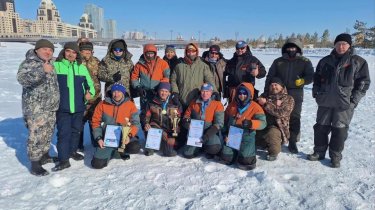 В Астане назвали лучшего рыбака, его улов отдали приютам