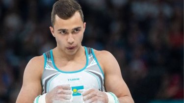 Казахстанец завоевал серебро на Кубке мира по спортивной гимнастике