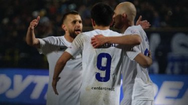 Павлодарский «Иртыш» сенсационно лишил «Ордабасы» победы