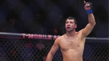 Нургожай победил Тобиаса на UFC 326: казахстанец выжил и сохранил место в организации