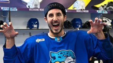 Игрок «Барыса» признан лучшим игроком в КХЛ