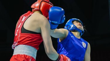 Казахстанскую боксершу дисквалифицировали на турнире Futures Cup