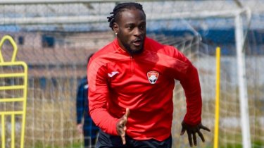 Виктор Мозес прибыл в Кызылорду для выступления за «Кайсар»