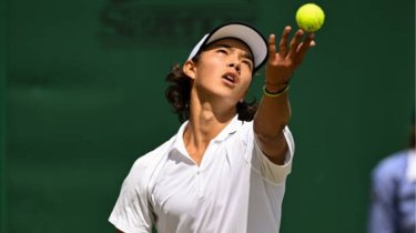 Амир Омарханов вышел в финал крупного теннисного турнира