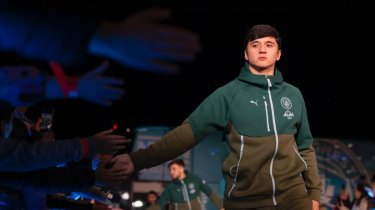 Хусанов стал самым дорогим футболистом Азии