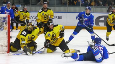 Матч «Каспия» и «Окжетпеса» в КПЛ, полуфинал хоккейного чемпионата: дайджест за 17 марта.