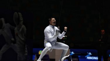 Казахстанский фехтовальщик вышел в финал домашнего Кубка мира