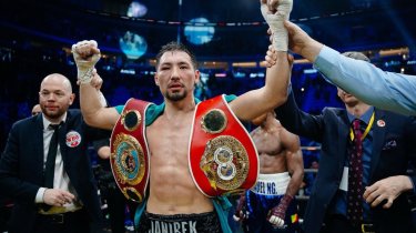 Стало известно, кому достанется боксерский титул Алимханулы