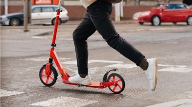 Камеры в Астане будут фиксировать нарушения самокатчиков