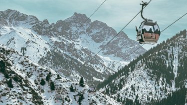 Почти 16 млн туристов посетили Казахстан в 2025 году