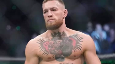 Конор Макгрегор провел первый бой за пять лет (Видео)