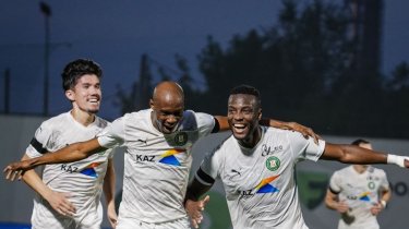 «Елимай» обыграл «Тобол» в Астане и захватил лидерство в КПЛ