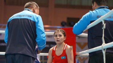 Казахстанская боксерша гарантировала медаль ЧА-2026 после победив узбекистанку