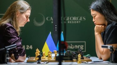 Бибисара Асаубаева предпоследней завершила первый круг Турнира претенденток