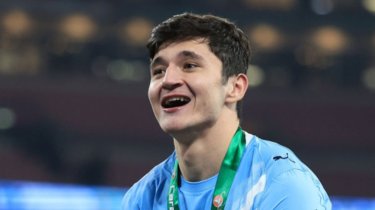 «Действует очень умно»: Тренер «Манчестер Сити» похвалил Хусанова