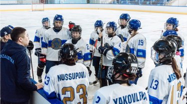 Объявлен состав женской сборной Казахстана на ЧМ по хоккею