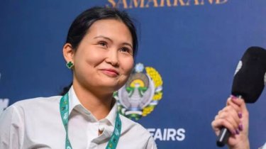 Бибисара Асаубаева сыграла вничью с россиянкой на Турнире претенденток