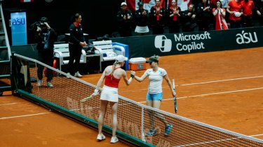 Путинцева принесла Казахстану стартовую победу над Канадой