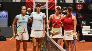 Данилина и Куламбаева вывели Казахстан вперед в матче с Канадой