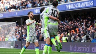 «Челси» уничтожен: «Сити» сократил отрыв и идет за титулом «Арсенала»