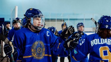 Казахстанки уступили Латвии в первом матче ЧМ по хоккею