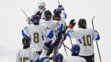 Сборная Казахстана по хоккею огласила состав на юношеский чемпионат мира