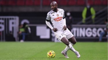 Петропавловский «Кызылжар» готов подписать легионера за 150 тысяч тенге