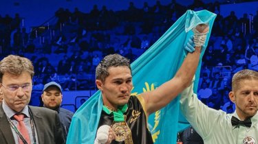 Нурсултанов подписал контракт на бой за временный титул WBC