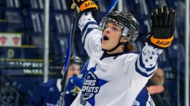 Уроженец Казахстана стал чемпионом мира по хоккею