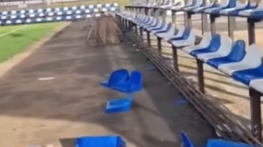 Вандалы уничтожили футбольную базу в Казахстане: ущерб на миллионы тенге