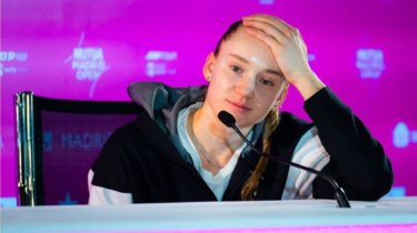 Елена Рыбакина рассказала о трудностях перед турниром в Мадриде