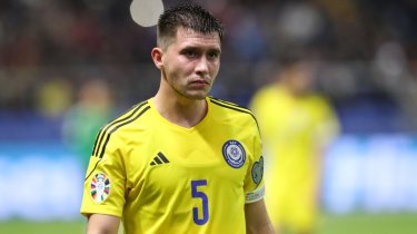 Футболист сборной Казахстана вынужден покинуть европейский клуб