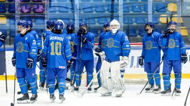 Казахстан завоевал серебро чемпионата мира по хоккею