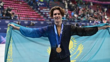 Шайдоров поделился опубликовал фото с гимнасткой Айслу Мурзагалиевой