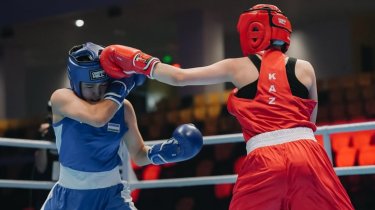 15-летняя казахстанка разгромила соперницу из Узбекистана на ЧА