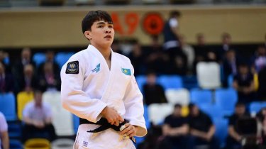 Казахстанский дзюдоист проиграл россиянину в борьбе за бронзу Grand Slam