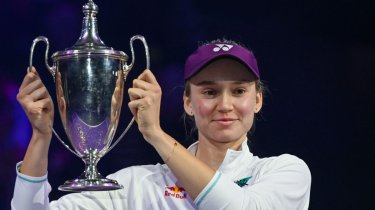 Елена Рыбакина заработала 80 миллионов за один час