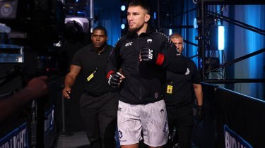 Николай Веретенников нокаутом уступил американцу на турнире UFC