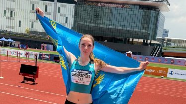 Казахстанка Щипачева завоевала бронзу ЧА U20 в тройном прыжке