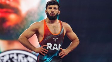 Арман Царукян и Колби Ковингтон проведут борцовскую схватку на турнире RAF