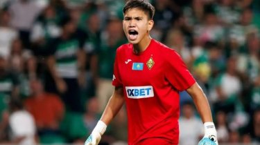 Вратарю «Кайрата» Шерхану Калмурзе исполнилось 19 лет
