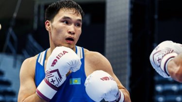 Казахстанец Тольтаев с досрочной победы стартовал на Кубке мира