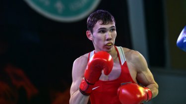 Темиржанов уступил американцу и выбыл с Кубка мира в Китае