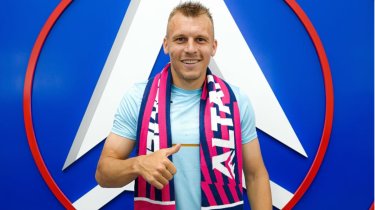«Алтай» подписал белорусского вингера Подстрелова