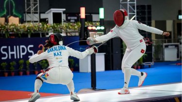 Казахстанские шпажистки завоевали бронзу чемпионата Азии
